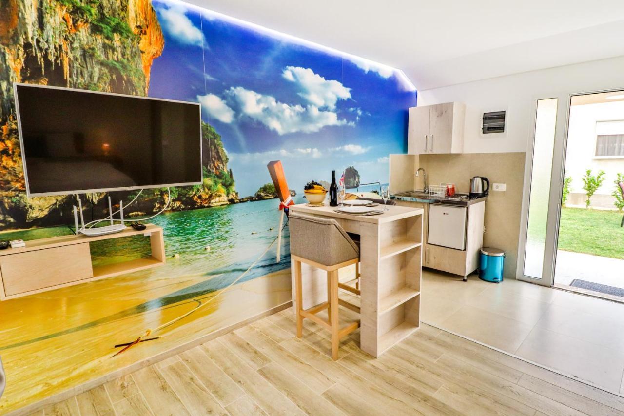 Simo Apartments Airport Podgorica Ngoại thất bức ảnh